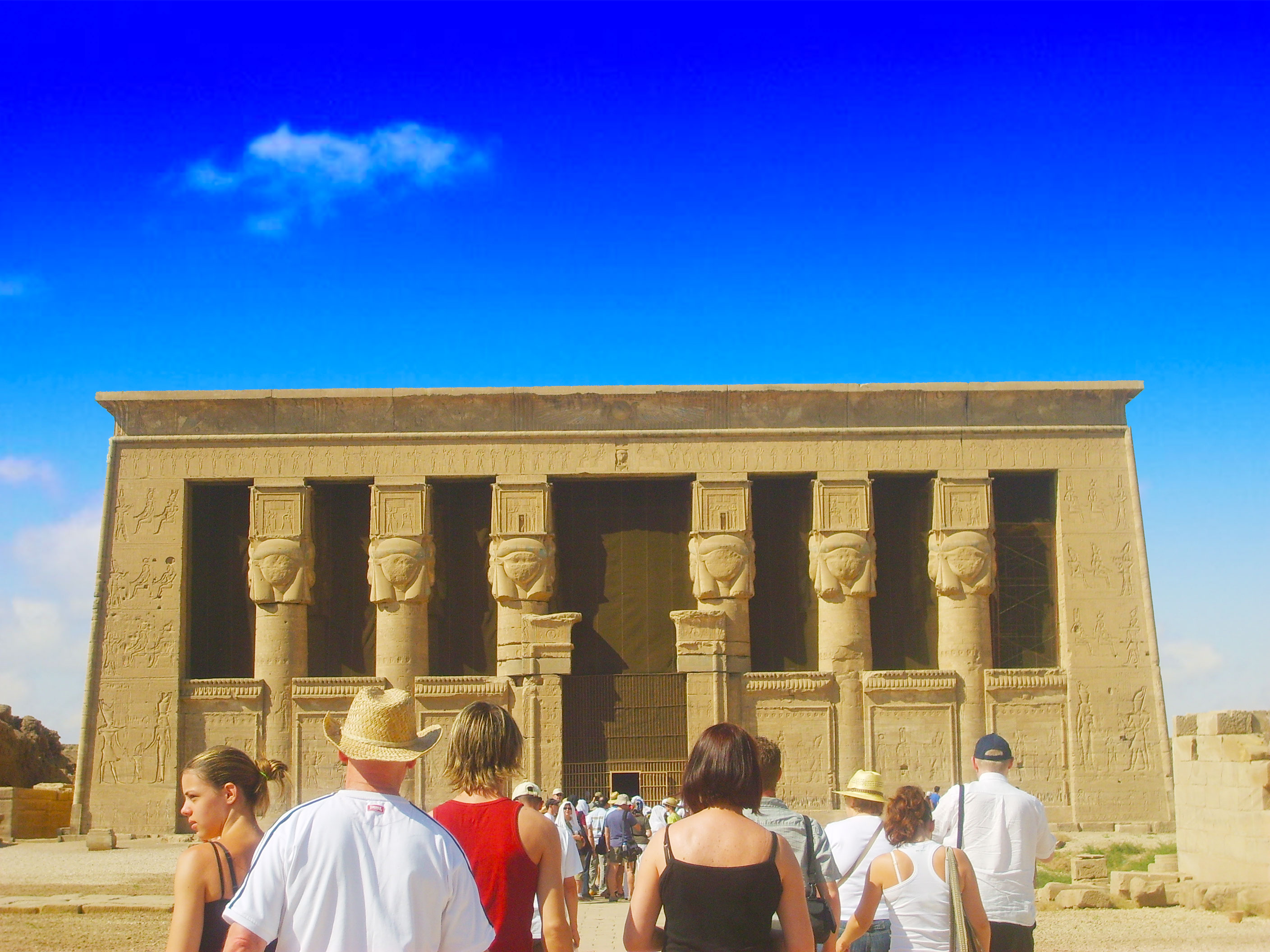 Templo de Dendera e Abydos Viagem de Safaga Porto - Egypt Tours Portal (PT)