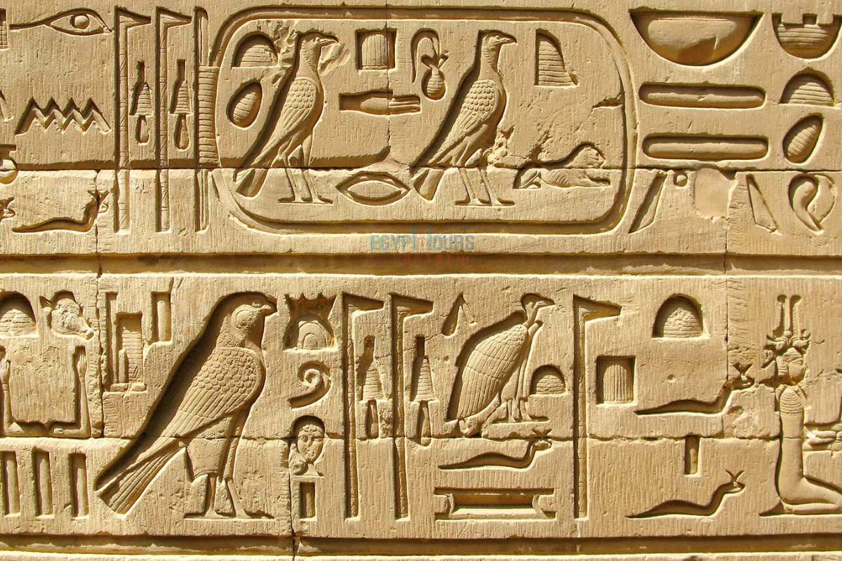 Hieróglifo Egípcio - Egypt Tours Portal