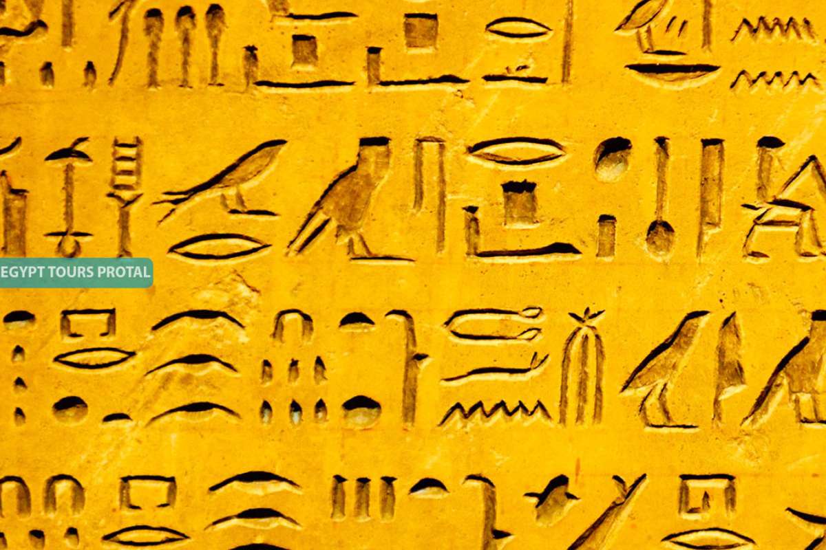 Hieróglifos e literatura na arte do Antigo Egito - Egypt Tours Portal