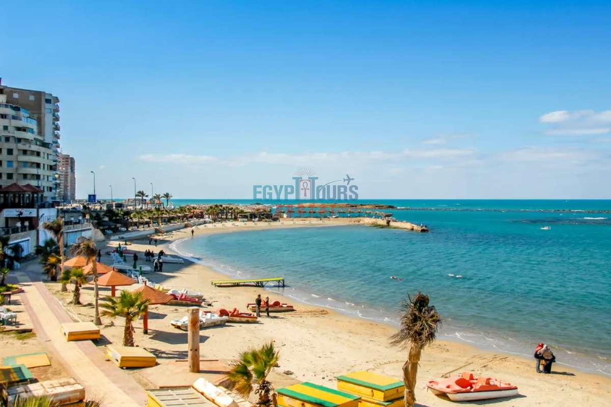 Praia de Abu Qir - Egypt Tours Portal