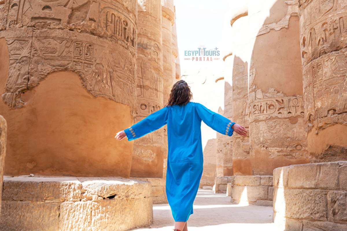 Sala Hipostila do Templo de Luxor - Egypt Tours Portal