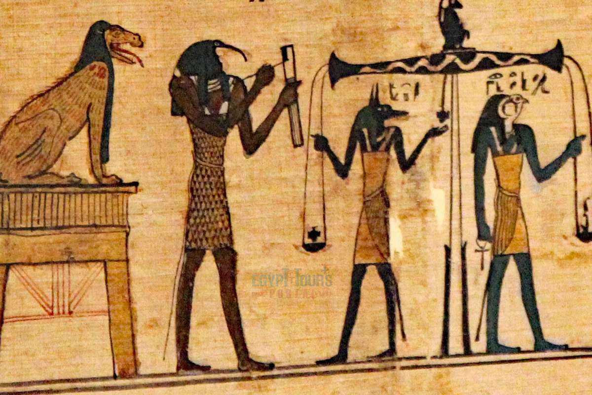 Ammut, Thoth, Anúbis e Hórus no Livro dos Mortos - Egypt Tours Portal