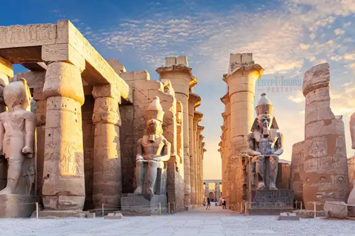 Templo de Luxor - Egypt Tours Portal