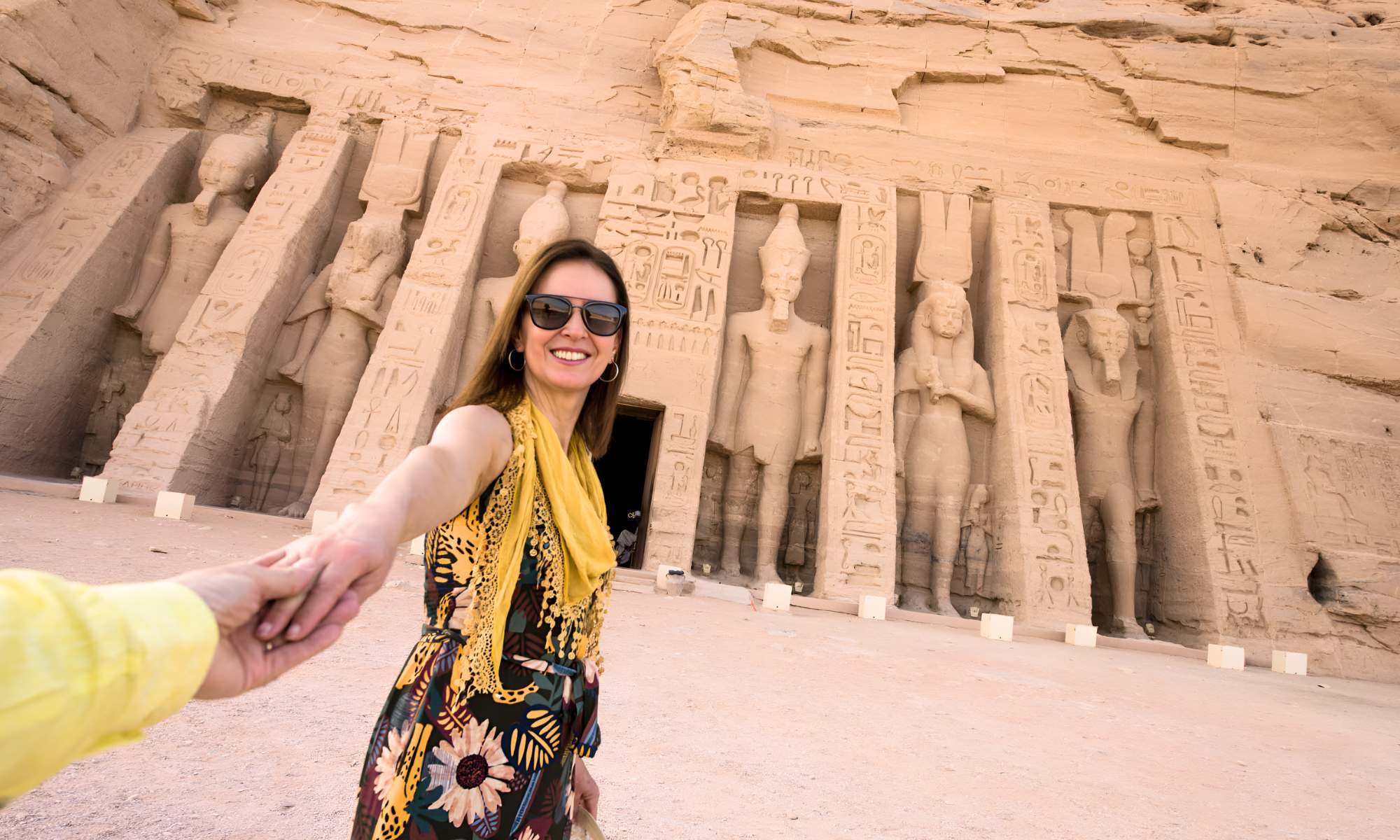 Excursão De 2 Dias A Assuão E Abu Simbel Saindo De Soma Bay - Egypt Tours Portal